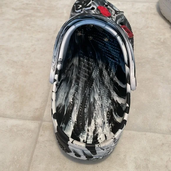 Crocs Classic Clog men’s size 9 - Picture 4 of 16